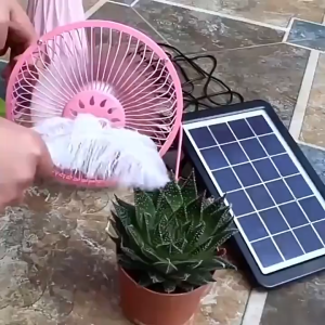 โซล่าเซลล์พกพา แผงโซล่าเซลล์ ชาร์จมือถือพกพา ชาร์จมือถือ Solar Cell ชาร์จแบตเตอรี่ นําสายชาร์จ5 กันน้ำ กันแดด แผงพลังงานแสงอาทิตย์ 10W 5V