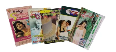 5 PCS TAGALOG OLD ASSORTED POCKETBOOKS PRELOVED PRELOVED PRELOVED