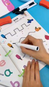 Tập tô vẽ thông minh xóa được 64 trang kèm bút dạ - Đồ chơi Giáo Dục học liệu Montessori cho bé từ 2 3 4 5 tuổi