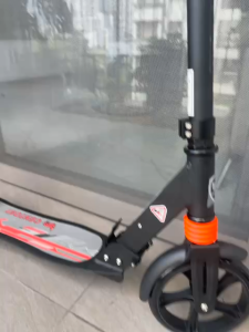 Xe trượt scooter bằng chân cho người lớn Y5 Centosy chính hãng cao cấp xài rất bền