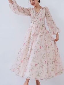 Đầm Thiết Kế Đính Đá Tay Ngắn – Vh129