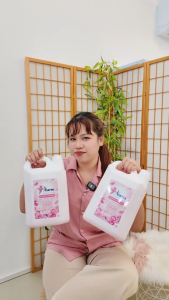 Dearny น้ำยาซักผ้าเดียร์นี่ 4แกลลอน 18800มล.(4500มล.X4) กลิ่น พิงค์โรส ทำความสะอาดผ้า กลิ่นหอมของดอกกุหลาบ