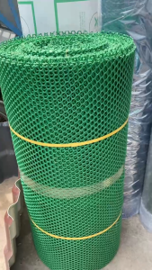 Lưới nhựa xanh mắt cáo HÀNG DÀY lót sàn làm chuồng trại làm vườn trang trí SIÊU BỀN chiều ngang 1m