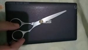 Stainless Steel Barber Hair Cutting & Thinning Scissor Shears Hairdressing Set