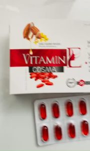 Viên uống Vitamin E đỏ Cosma chiếc xuất dầu Hoa anh Thảo - Hỗ trợ chống oxy hóa hạn chế lão hóa da. giúp làm đẹp da