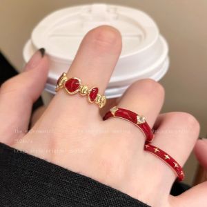 Nhẫn Hở Dầu Đỏ Sang Trọng Cho Nữ Thời Trang Thu Đông Mới Hợp Tác Đa Năng Nhẫn Ngón Tay Trang Sức Thời Trang Hợp Thời Trang