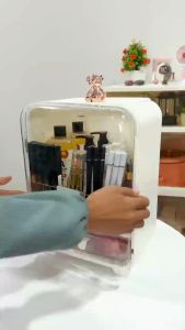 ตู้เก็บ เครื่องสำอาง ราคาถูก 180 องศา กันฝุ่นกันความชื้น วัสดุแข็งแรง ไฟLED ของ Isidoro