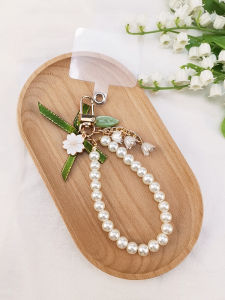 Green Silk Ribbon Phone Pendant Short Wrist Cord Pearl Womens Style Mobile Phone Accessory with Clip Bellflower Charm Universal