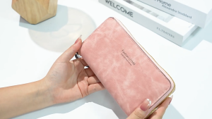 Womens hand-held zipper long wallet large capacity retro fashion long wallet multi-function long wallet birthday gift