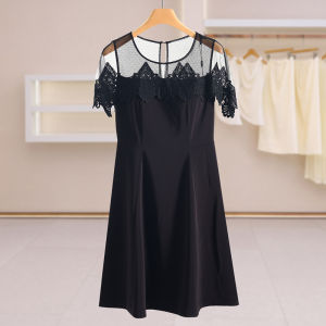 Lace Hollowed Out Splicing Round Neck Slimming Dress