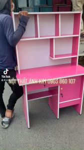 Bàn học sinh cấp 1 cấp 2 gỗ ép có kệ giá rẻ tặng hình dán đáng yêu