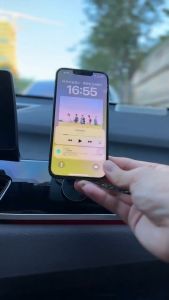 【24H Shipped 2 Years Warranty】Vyvylabs Z01 360° Rotation Magnetic Foldable Car Holder