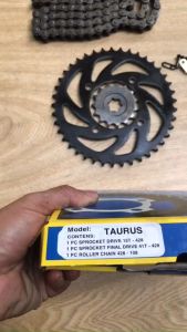 NHÔNG SÊN DĨA(NHÔNG XÍCH ĐĨA) CHO YAMAHA TAURUS SIRIUS FI 41T/15T/428-108L RÁP LÊN ZIN THEO XE KHÔNG CHẾ CHÁO