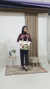 Carravelle - Totebag Kuliah Wanita Tote Bag Polos & Motif Bisa Custom Sablon Tas SeminarSouvenirGift