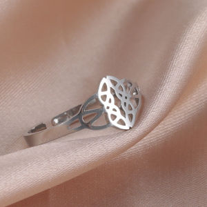 Skyrim Irish Celtics Knot Rings Women Stainless Steel Vintage Trinity Triquetra Amulet Open Rings Jewelry Birthday Gift