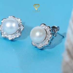 Lore Jewellery - Anting Moissanite Lapis Emas 18K - Flower Pearl Earrings 0.01 Ct