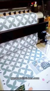 STIKER TEGEL / STICKER LANTAI / STIKER KERAMIK / STIKER UBIN / STIKER DINDING / TILE / WALL STICKER LANTAI RUMAH TAHAN AIR BAHAN VINYIL SOLID PREMIUM (NON-PVC) Motive 3