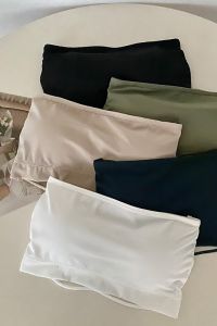 พร้อมส่ง เกาะอกเสริมบราฟองน้ำด้านใน ด้านหลังแต่งสายไขว้ เซฟหน้าอกกันโป๊ใส่เป็นซับด้านในดีมากคร่า LG054