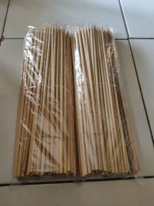 Tusuk sate 30 cm diameter 5 mm runcing