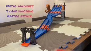 Zuru Metal Machines 4-Lane Raptor Attack Track Set Playset (100.0% Original)