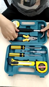 8PCS Screw Driver Set Car Emergency Tool Kit Set Car Tools Set Pliers hammer knife Tools Set