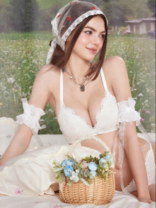 Miss Curiosity | Small Chest Gathering Bra