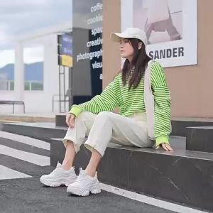 READY STOCK Thick-soled Trendy Korean Style Female students Sports Shoes Womens Casual womens shoes