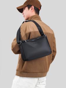 Mens Oxford Cloth Single Shoulder Bag Casual Large Capacity Leisure Crossbody Bag Durable Soft Handle Zipper Closure Backpack