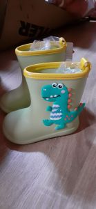 Sepatu boot anak motif Dino Unicorn