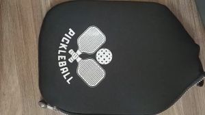 Túi Bảo Vệ Vợt Pickleball Chất Liệu Cao Su Tổng Hợp Thiết Kế Đơn Giản Phù Hợp Với Đa Số Các Dòng Vợt