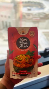 Paket Haji & Umroh! Ikan Kayu Aceh 250gr + Paru Pedas Aceh 250gr + Rendang Minang 200gr