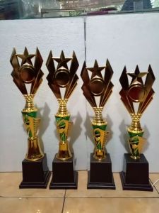 Piala Lomba Juara 1 2 3 4 (FTG BINTANG BODY HIJAU RASER) \\\"costum\\\" FREE STICKER (BOLEH satuan)TERMASUK SETICKER DAN FREE DESIGN