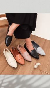 QUINCE Edith Sepatu Flat Shoes Wanita