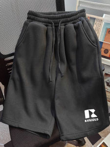 กางเกงขาสั้นทรงหลวมสไตล์อเมริกันสำหรับผู้ชาย กางเกงขาสั้นห้าแฉกสำหรับฤดูร้อน กางเกงขาสั้นชายหาดลำลอง ทรงหลวม สไตล์เยาวชน