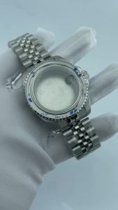 40mm NH35 Sliver Watch Case with Sapphire Crystal 120 Click Compatible with NH34/NH35/NH36 Movements 28.5mm Dial Jubilee Strap