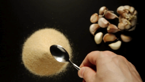 กระเทียม ผงกระเทียม Garlic Powder กระเทียมผง ตรา กอเงินฟาร์ม ขนาด 200 กรัม