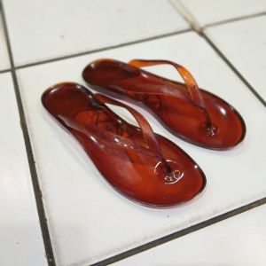 Sandal Jepit Transparan wanita/sandal kaca