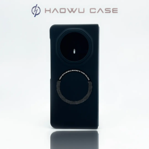 Honor MagicV3 Magnetic Attraction Ultra-Thin Shockproof Phone Case Mens Skin-like Feel Frameless Design Eco-Friendly Material