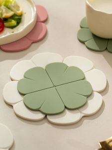 Thickened Silicone Heat Resistant Pad Four Leaf Grass Mat Dining Table Pad Home Use Anti-Scalding Bowl Plate Mat Melamine Cup Mat
