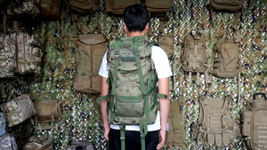 🇹🇭💕แบรนด์แท้.ใช้ดี💕กระเป๋าเป้สะพายหลังสำหรับกันน้ำขนาดใหญ่กระเป๋าทหารกระเป๋าสายเข้าแคมป์ขนาด50L ลิตรลายพราง