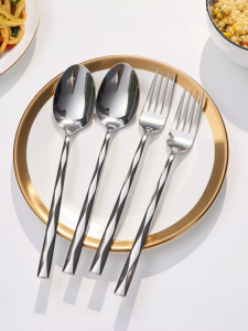 Luxury Dinner Spoon and Fork Set Diamond Cut Pattern Flatware Makapal Dinner Fork Spoon Food-Grade Tableware Set