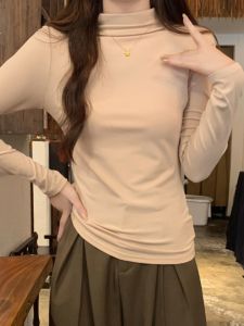 Retro Solid Color สลิมฟิต เสื้อยืดแขนยาว ผู้หญิง ชั้นฐานกึ่งสูง ปกเสื้อ สไตล์เกาหลี กลาง- ปกเสื้อ ฤดูใบไม้ร่วง เสื้อท่อนบน