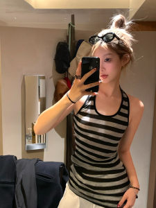 Áo Vest Cổ Treo Ôm Vừa Vặn Phong Cách Mỹ Cổ Điển Mùa Hè 2025 Áo Khoác Ngoài Không Tay Dài Vừa Phải Cho Nữ