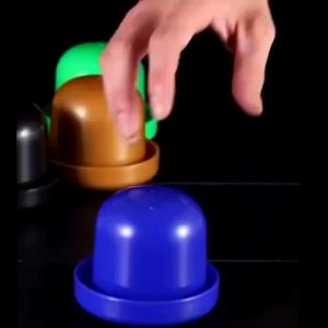 UMI Dice Cup Set Free 6pcs Dice Game Playing Ktv Pub Chinese New Year Party Shake Drinking Board Game Pemain Dadu 骰子盅