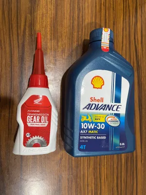 Paket Oli Mesin Shell Advance AX7 Scooter Matic 10W/30 4T isi 08Liter dan AHM GEAR 120ml