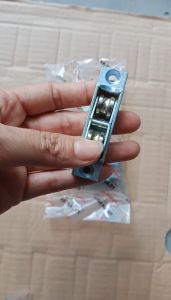 Bánh Xe Đơn Bánh Xe Đôi Cửa Nhựa Lõi Thép