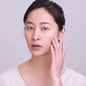 Animate Serum Wajah Vitamin E Facial Essense - isi 60 Kapsul