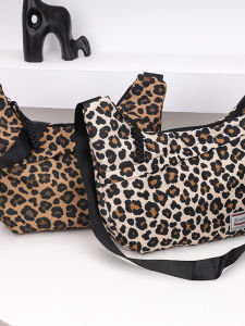 Casual Portable Dumpling Bag Sports Style Leisure All-Match Popular Cloth Bag Fashion Single Shoulder Slant Cross Bag