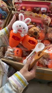 ส่งจากไทย ของเล่นเสริมทักษะ ของเล่นป้อนอาหาร ลายกระต่าย คาบิบ่าล่า ของเล่นสำหรับเด็ก ของขวัญวันเกิด