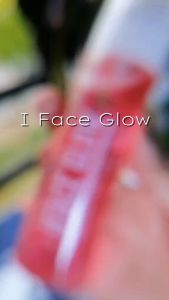 I FACE GLOW WHITENING AND TREATMENT SPRAY VITAMIN C + ROSESHIP + ARBUTIN + SAFFRON